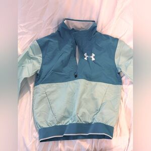 Children’s under armor pull over wind breaker xs